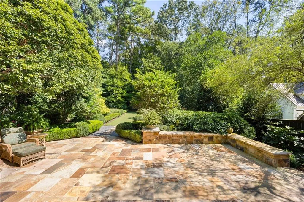 707 Darlington Road Ne, Atlanta, Georgia 30305, 4 Bedrooms Bedrooms, 0 ,3 BathroomsBathrooms,Residential,For Sale,707 Darlington Road Ne,7832256