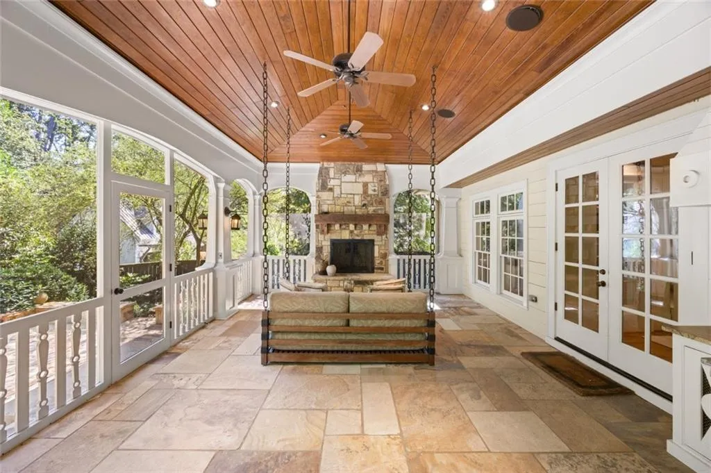 707 Darlington Road Ne, Atlanta, Georgia 30305, 4 Bedrooms Bedrooms, 0 ,3 BathroomsBathrooms,Residential,For Sale,707 Darlington Road Ne,7832256
