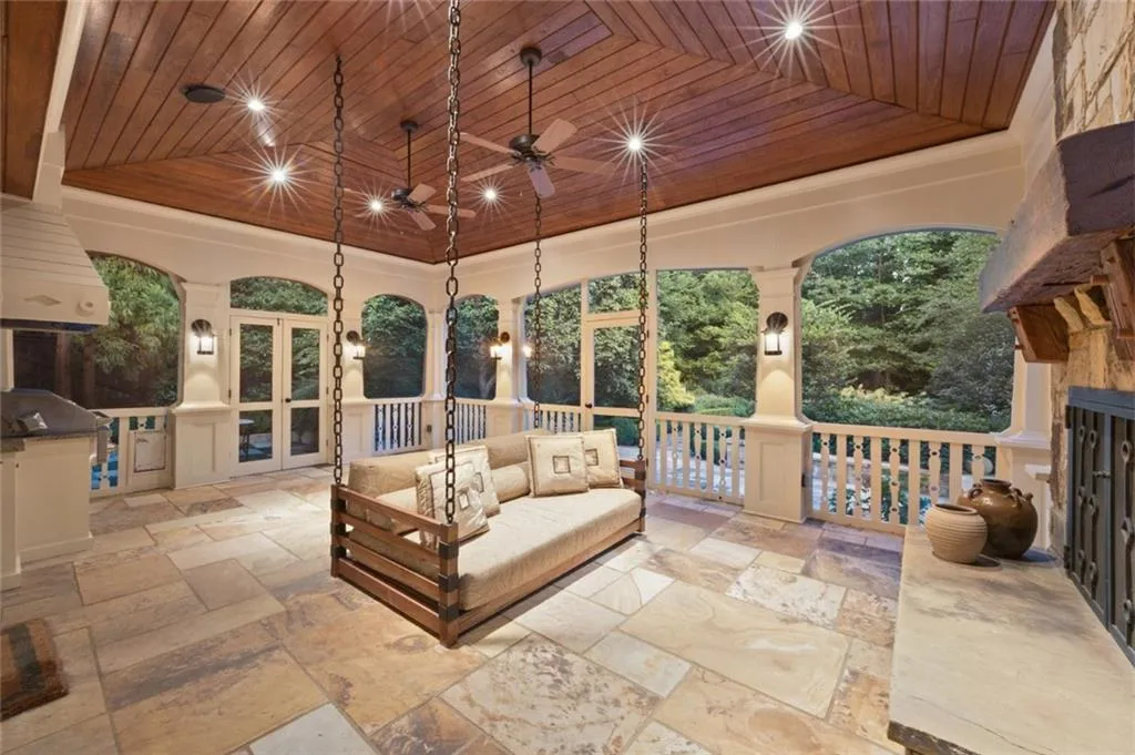 707 Darlington Road Ne, Atlanta, Georgia 30305, 4 Bedrooms Bedrooms, 0 ,3 BathroomsBathrooms,Residential,For Sale,707 Darlington Road Ne,7832256
