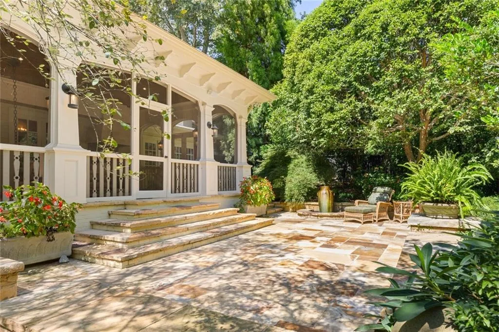 707 Darlington Road Ne, Atlanta, Georgia 30305, 4 Bedrooms Bedrooms, 0 ,3 BathroomsBathrooms,Residential,For Sale,707 Darlington Road Ne,7832256