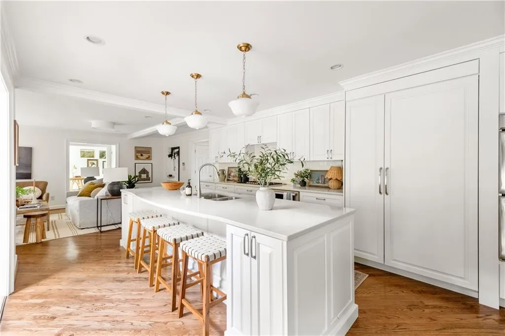 760 Old Campus Trail, Atlanta, Georgia 30328, 4 Bedrooms Bedrooms, ,2 BathroomsBathrooms,Residential,For Sale,760 Old Campus Trail,7750593