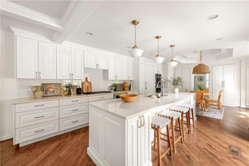 760 Old Campus Trail, Atlanta, Georgia 30328, 4 Bedrooms Bedrooms, ,2 BathroomsBathrooms,Residential,For Sale,760 Old Campus Trail,7750593
