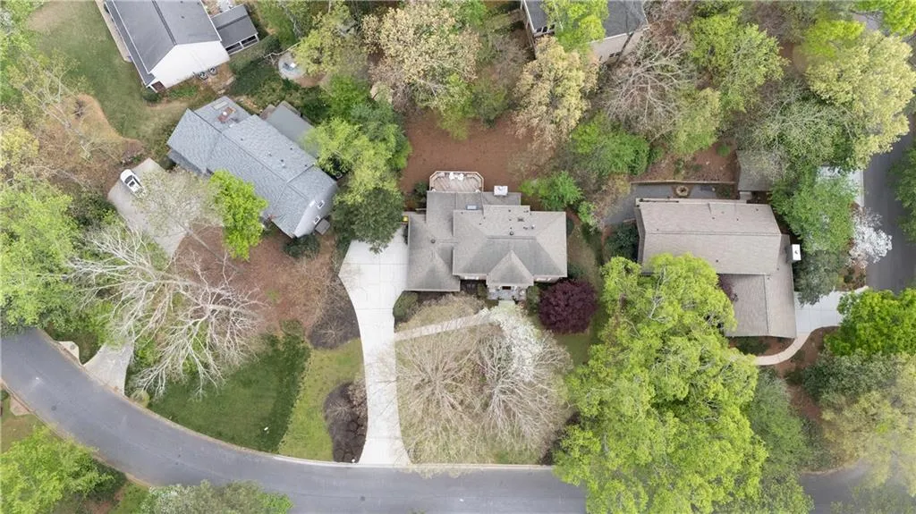 760 Old Campus Trail, Atlanta, Georgia 30328, 4 Bedrooms Bedrooms, ,2 BathroomsBathrooms,Residential,For Sale,760 Old Campus Trail,7750593