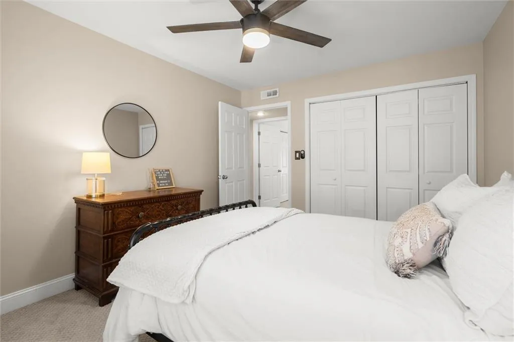 6980 Roswell Road, Atlanta, Georgia 30328, 3 Bedrooms Bedrooms, ,2 BathroomsBathrooms,Residential,For Sale,6980 Roswell Road,7751901