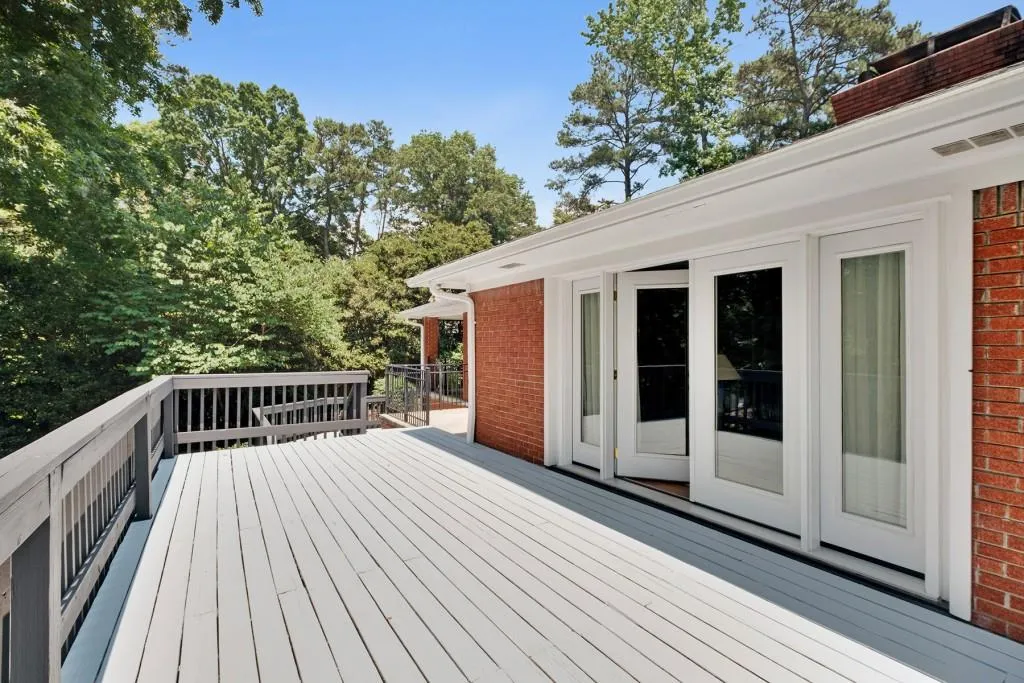 6678 Brandon Mill Road, Sandy Springs, Georgia 30328, 5 Bedrooms Bedrooms, ,3 BathroomsBathrooms,Residential,Sold,6678 Brandon Mill Road,6026050