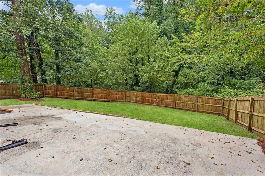 2779 Dale Creek Drive Nw, Atlanta, Georgia 30318, 4 Bedrooms Bedrooms, ,3 BathroomsBathrooms,Residential,For Sale,2779 Dale Creek Drive Nw,7598808