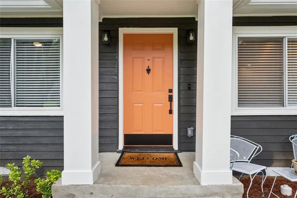 2779 Dale Creek Drive Nw, Atlanta, Georgia 30318, 4 Bedrooms Bedrooms, ,3 BathroomsBathrooms,Residential,For Sale,2779 Dale Creek Drive Nw,7598808