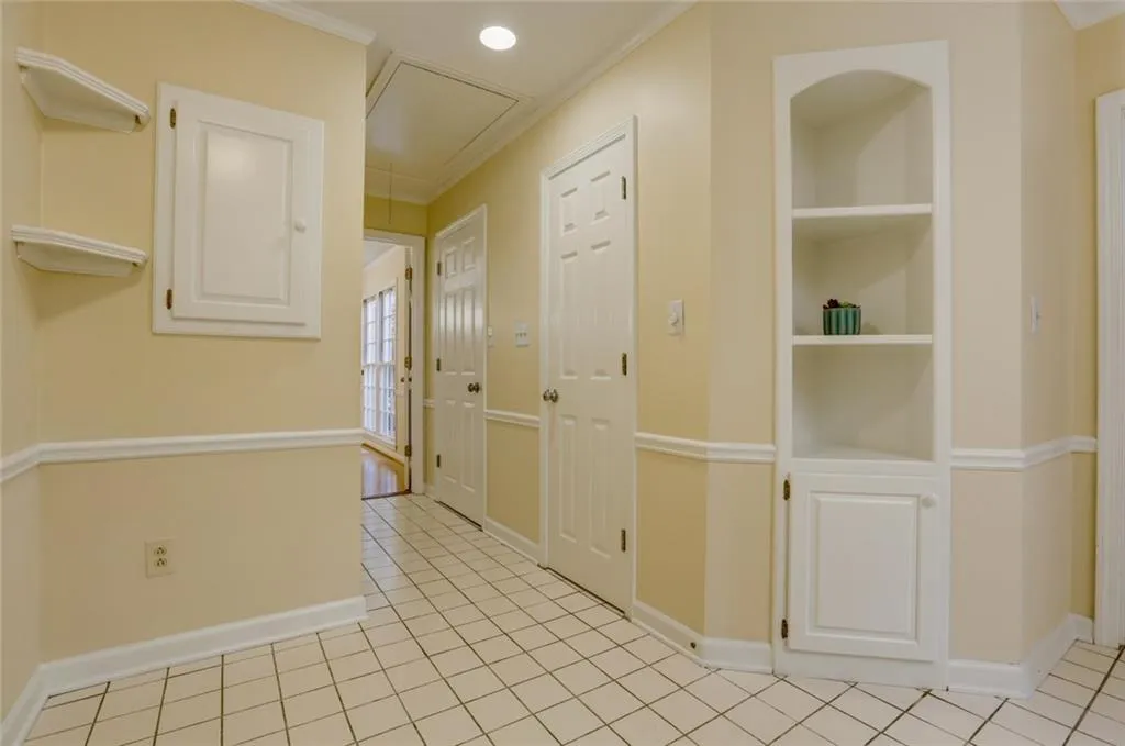 1155 Churchill Downs Road, Sandy Springs, Georgia 30319, 6 Bedrooms Bedrooms, ,5 BathroomsBathrooms,Residential,Sold,1155 Churchill Downs Road,5925862