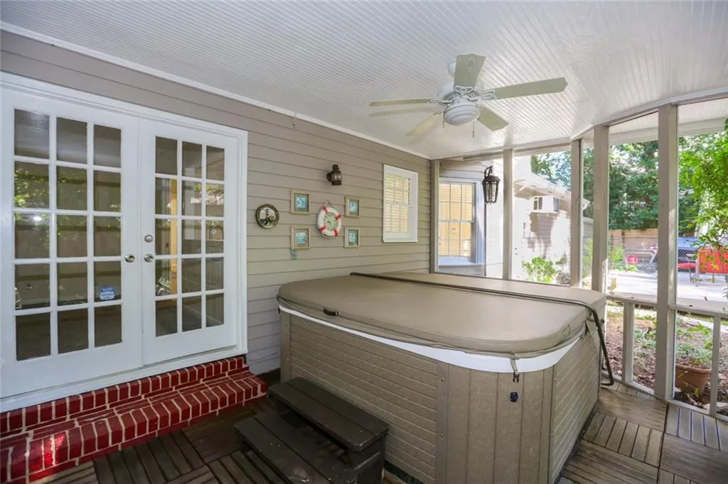 1155 Churchill Downs Road, Sandy Springs, Georgia 30319, 6 Bedrooms Bedrooms, ,5 BathroomsBathrooms,Residential,Sold,1155 Churchill Downs Road,5925862