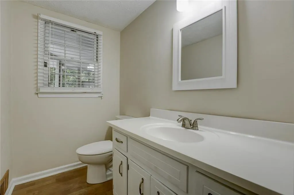 1155 Churchill Downs Road, Sandy Springs, Georgia 30319, 6 Bedrooms Bedrooms, ,5 BathroomsBathrooms,Residential,Sold,1155 Churchill Downs Road,5925862