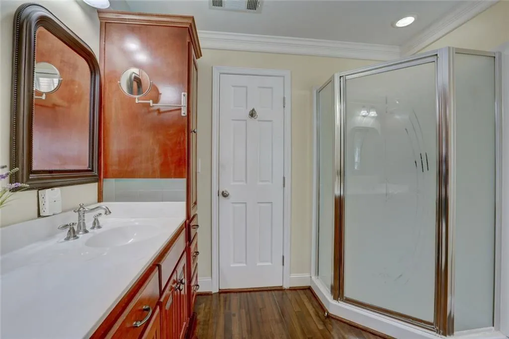 1155 Churchill Downs Road, Sandy Springs, Georgia 30319, 6 Bedrooms Bedrooms, ,5 BathroomsBathrooms,Residential,Sold,1155 Churchill Downs Road,5925862