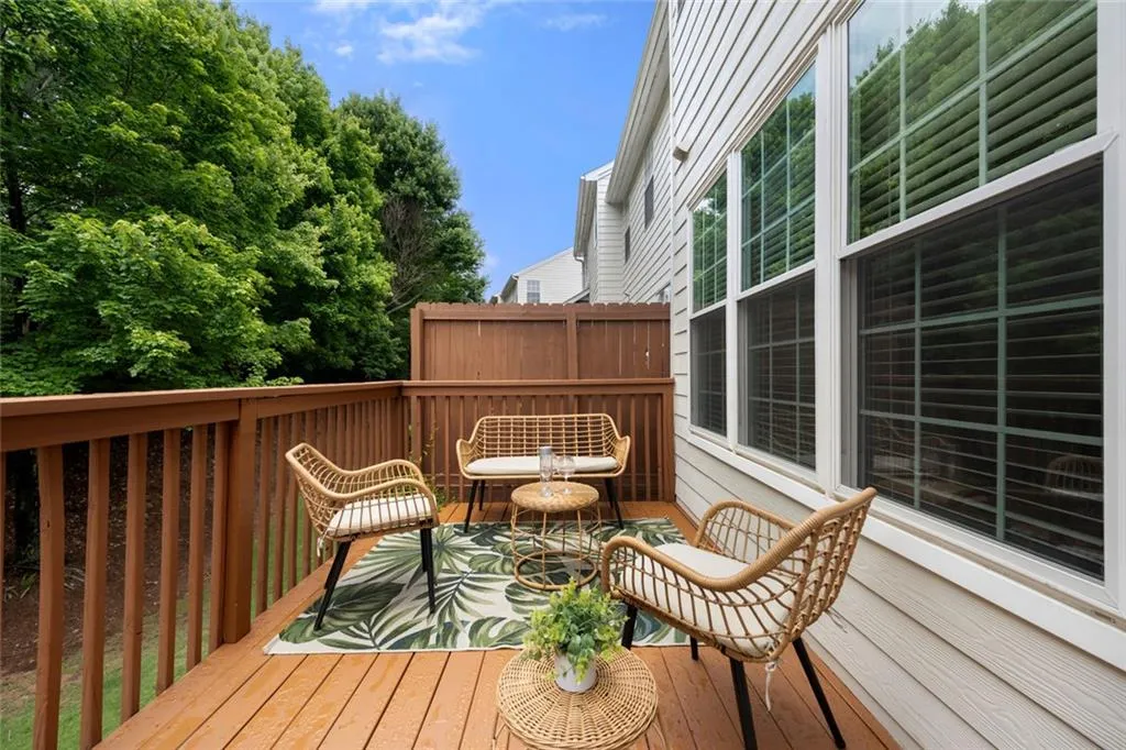 3655 Chattahoochee Summit Drive Se Unit 16, Atlanta, Georgia 30339, 3 Bedrooms Bedrooms, ,3 BathroomsBathrooms,Residential,For Sale,3655 Chattahoochee Summit Drive Se Unit 16,7590184
