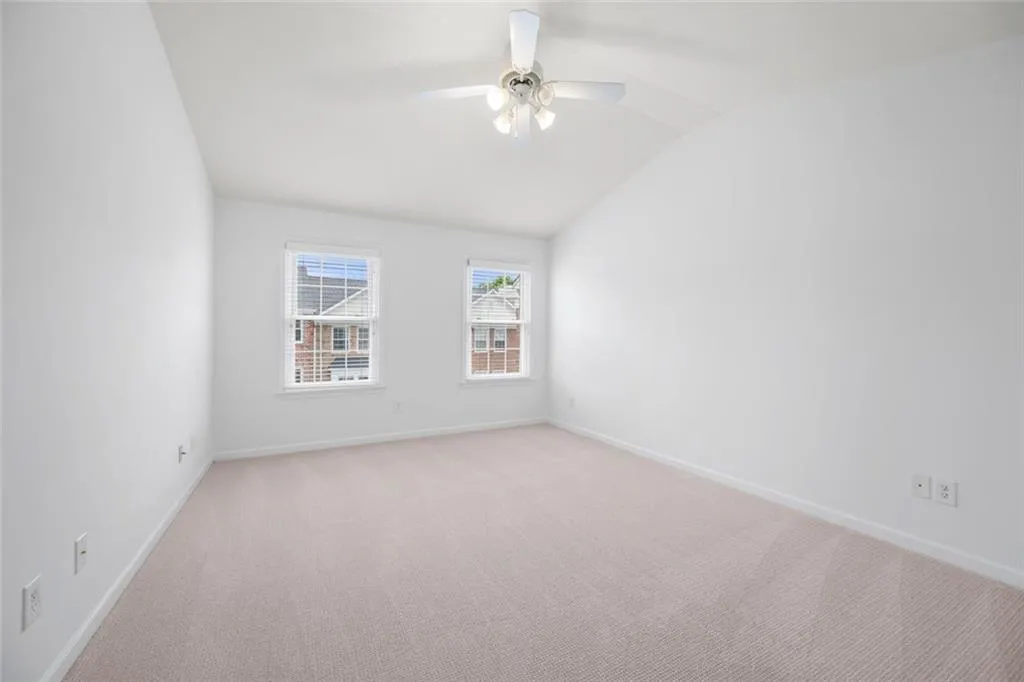 3655 Chattahoochee Summit Drive Se Unit 16, Atlanta, Georgia 30339, 3 Bedrooms Bedrooms, ,3 BathroomsBathrooms,Residential,For Sale,3655 Chattahoochee Summit Drive Se Unit 16,7590184