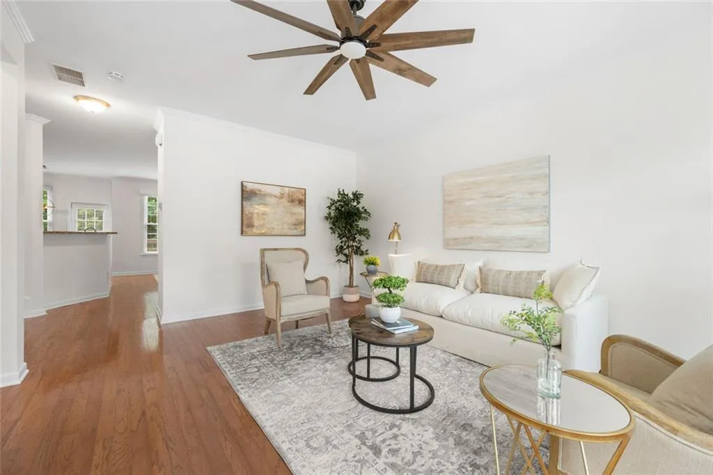 3655 Chattahoochee Summit Drive Se Unit 16, Atlanta, Georgia 30339, 3 Bedrooms Bedrooms, ,3 BathroomsBathrooms,Residential,For Sale,3655 Chattahoochee Summit Drive Se Unit 16,7590184