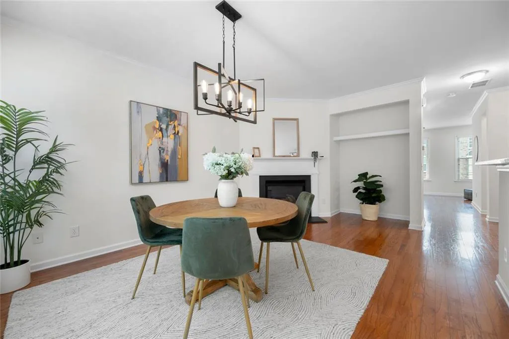 3655 Chattahoochee Summit Drive Se Unit 16, Atlanta, Georgia 30339, 3 Bedrooms Bedrooms, ,3 BathroomsBathrooms,Residential,For Sale,3655 Chattahoochee Summit Drive Se Unit 16,7590184