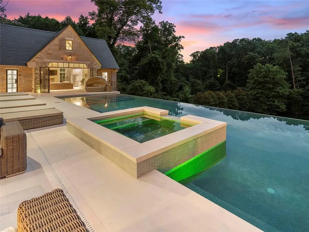 4725 Northside Drive, Atlanta, Georgia 30327, 7 Bedrooms Bedrooms, ,9 BathroomsBathrooms,Residential,Sold,4725 Northside Drive,6974777