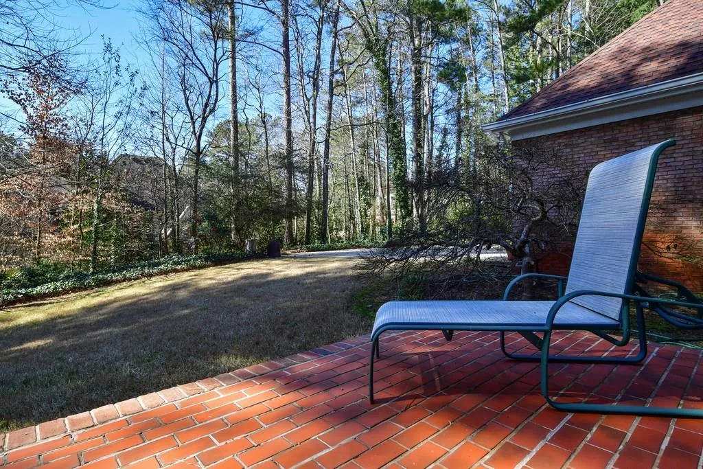 5490 Errol Place, Sandy Springs, Georgia 30327, 4 Bedrooms Bedrooms, ,4 BathroomsBathrooms,Residential,Sold,5490 Errol Place,6127854