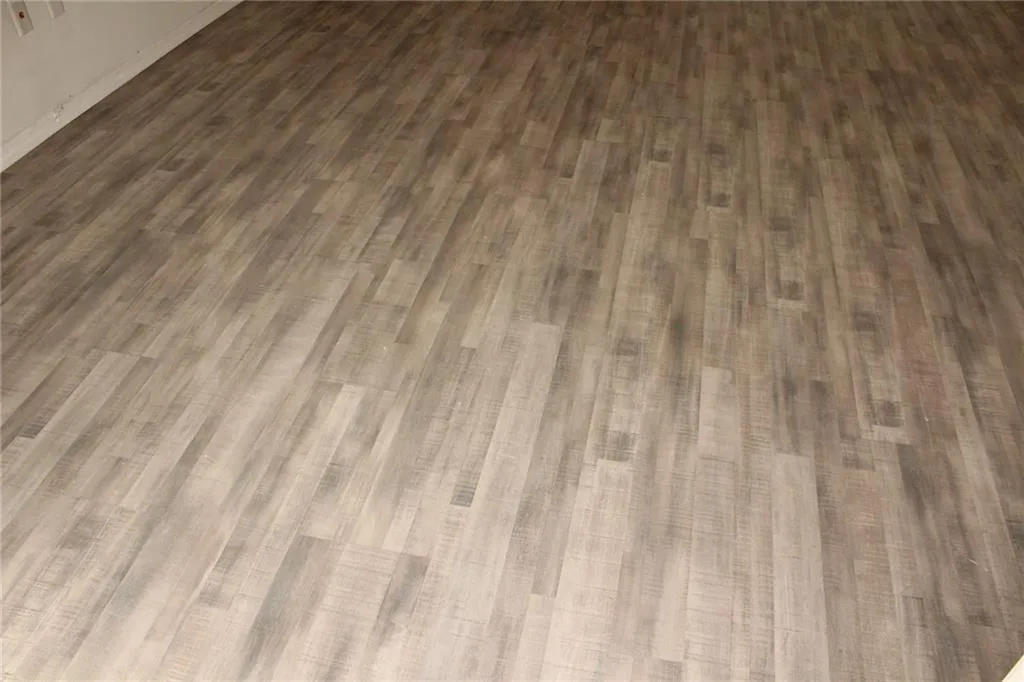 1101 Natchez Trace, Sandy Springs, Georgia 30350, 2 Bedrooms Bedrooms, ,1 BathroomBathrooms,Residential,Sold,1101 Natchez Trace,6973826