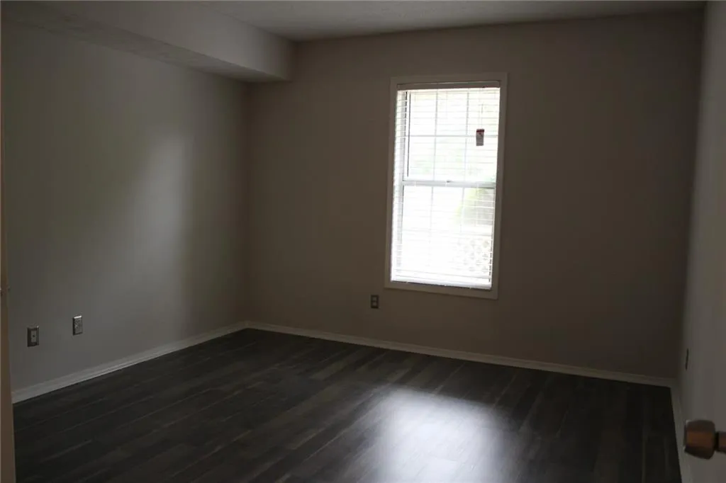 1101 Natchez Trace, Sandy Springs, Georgia 30350, 2 Bedrooms Bedrooms, ,1 BathroomBathrooms,Residential,Sold,1101 Natchez Trace,6973826