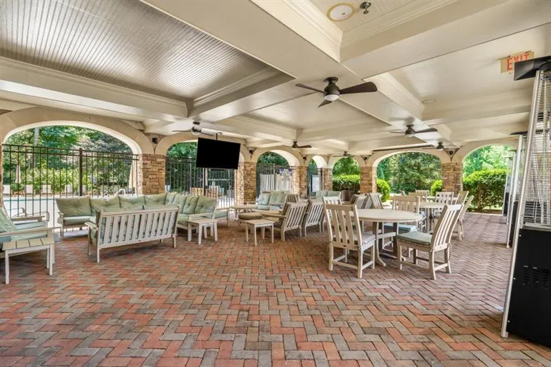 200 River Vista Drive Unit 205, Atlanta, Georgia 30339, 2 Bedrooms Bedrooms, ,2 BathroomsBathrooms,Residential,For Sale,200 River Vista Drive Unit 205,7536784