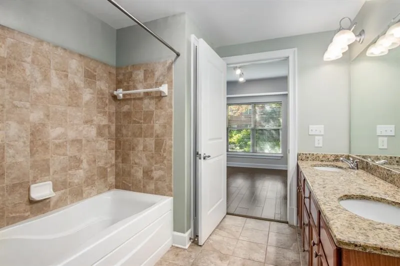200 River Vista Drive Unit 205, Atlanta, Georgia 30339, 2 Bedrooms Bedrooms, ,2 BathroomsBathrooms,Residential,For Sale,200 River Vista Drive Unit 205,7536784