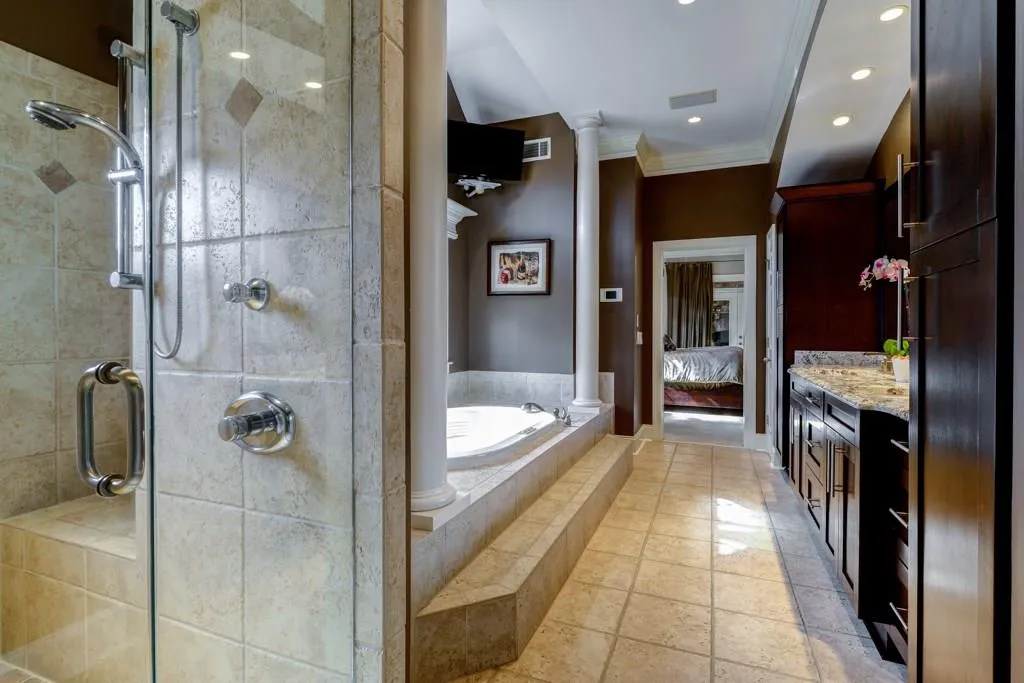 130 Franklin Place, Sandy Springs, Georgia 30342, 5 Bedrooms Bedrooms, ,5 BathroomsBathrooms,Residential,Sold,130 Franklin Place,5812894