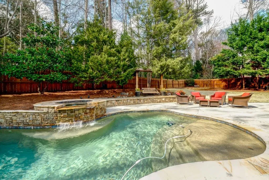 130 Franklin Place, Sandy Springs, Georgia 30342, 5 Bedrooms Bedrooms, ,5 BathroomsBathrooms,Residential,Sold,130 Franklin Place,5812894