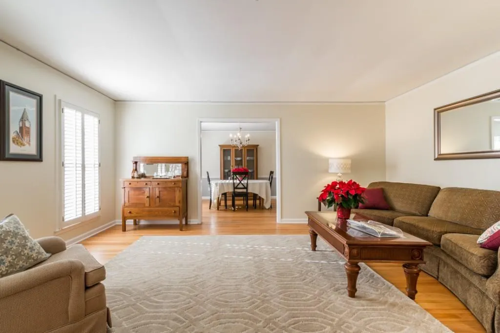18 Brandon Ridge Drive, Sandy Springs, Georgia 30328, 3 Bedrooms Bedrooms, ,2 BathroomsBathrooms,Residential,Sold,18 Brandon Ridge Drive,5781965