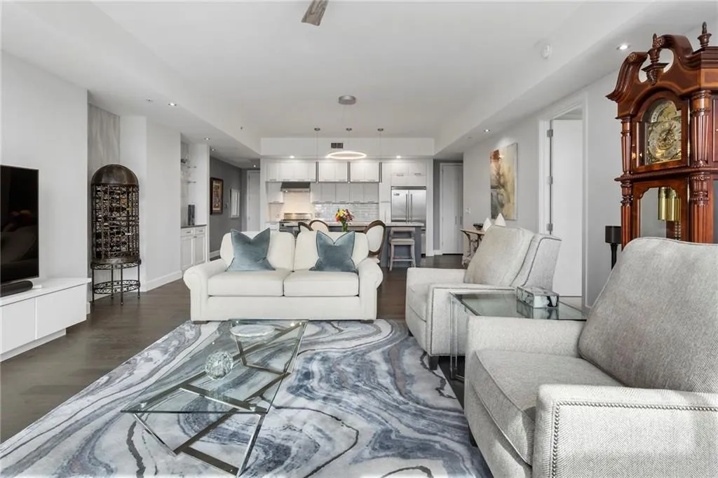 1820 Peachtree Street Nw Unit 802, Atlanta, Georgia 30309, 3 Bedrooms Bedrooms, 0 ,3 BathroomsBathrooms,Residential,For Sale,1820 Peachtree Street Nw Unit 802,7739399