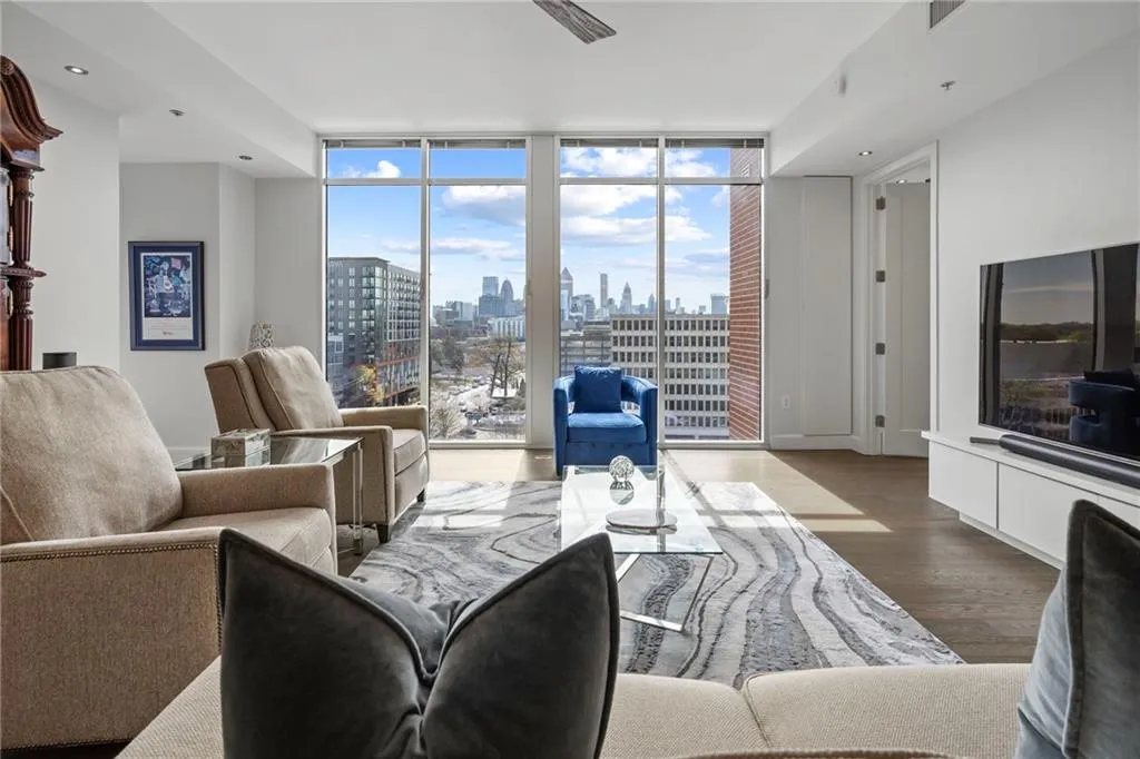 1820 Peachtree Street Nw Unit 802, Atlanta, Georgia 30309, 3 Bedrooms Bedrooms, 0 ,3 BathroomsBathrooms,Residential,For Sale,1820 Peachtree Street Nw Unit 802,7739399