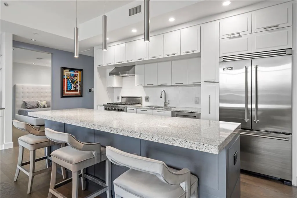 1820 Peachtree Street Nw Unit 802, Atlanta, Georgia 30309, 3 Bedrooms Bedrooms, 0 ,3 BathroomsBathrooms,Residential,For Sale,1820 Peachtree Street Nw Unit 802,7739399