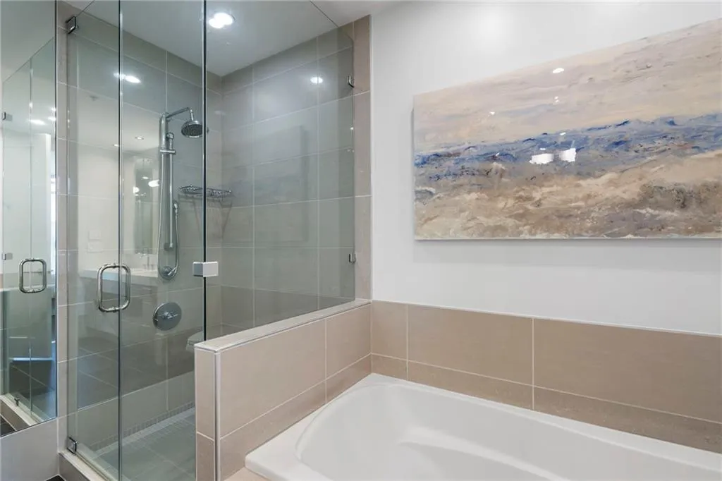 1820 Peachtree Street Nw Unit 802, Atlanta, Georgia 30309, 3 Bedrooms Bedrooms, 0 ,3 BathroomsBathrooms,Residential,For Sale,1820 Peachtree Street Nw Unit 802,7739399