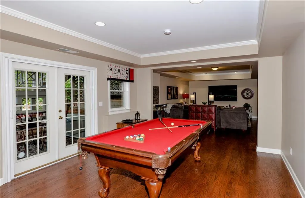 6490 Glen Oaks Lane, Sandy Springs, Georgia 30328, 5 Bedrooms Bedrooms, ,4 BathroomsBathrooms,Residential,Sold,6490 Glen Oaks Lane,6002292