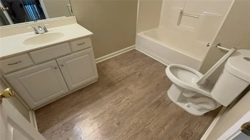 1170
