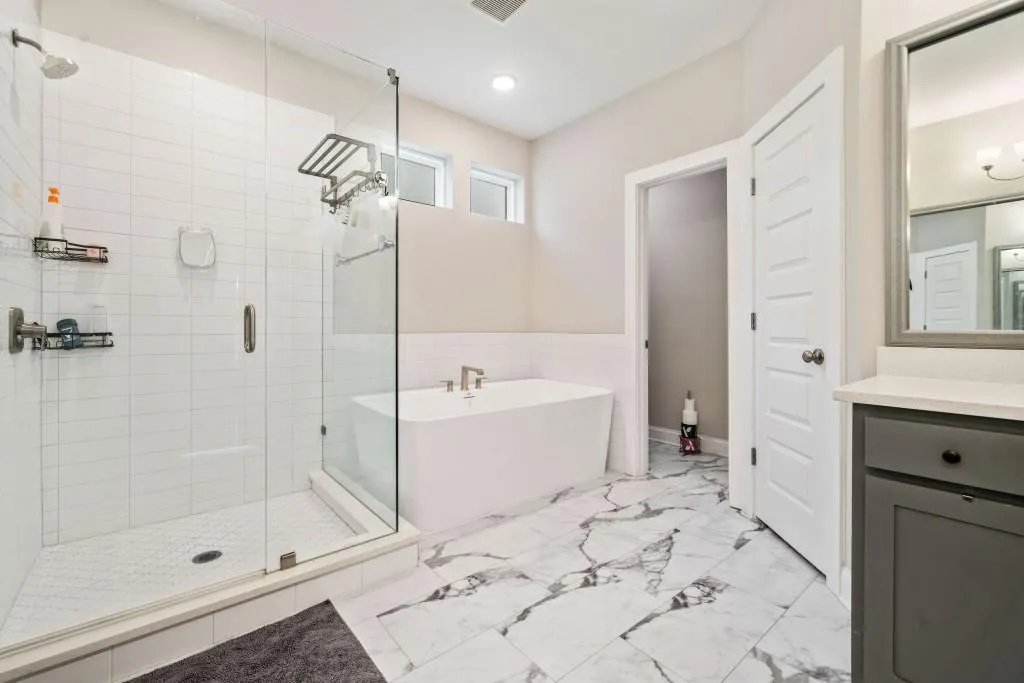 597 Broadview Place Ne, Atlanta, Georgia 30324, 3 Bedrooms Bedrooms, ,3 BathroomsBathrooms,Residential,For Sale,597 Broadview Place Ne,7614760