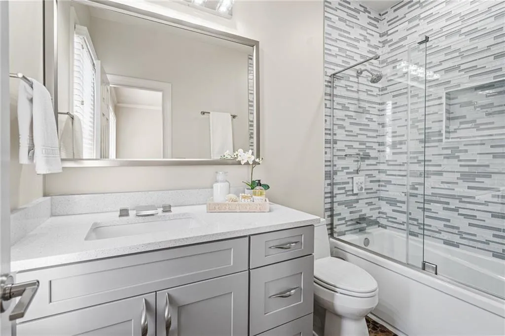 5920 Reddington Way, Sandy Springs, Georgia 30328, 3 Bedrooms Bedrooms, ,3 BathroomsBathrooms,Residential,Sold,5920 Reddington Way,7501663