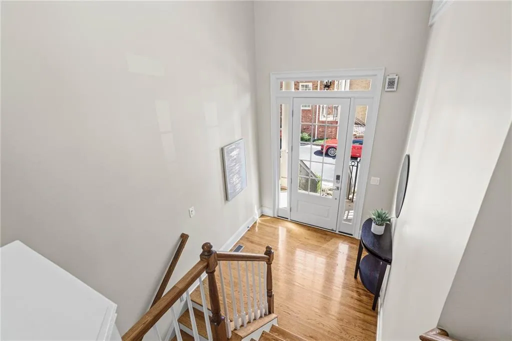 5920 Reddington Way, Sandy Springs, Georgia 30328, 3 Bedrooms Bedrooms, ,3 BathroomsBathrooms,Residential,Sold,5920 Reddington Way,7501663