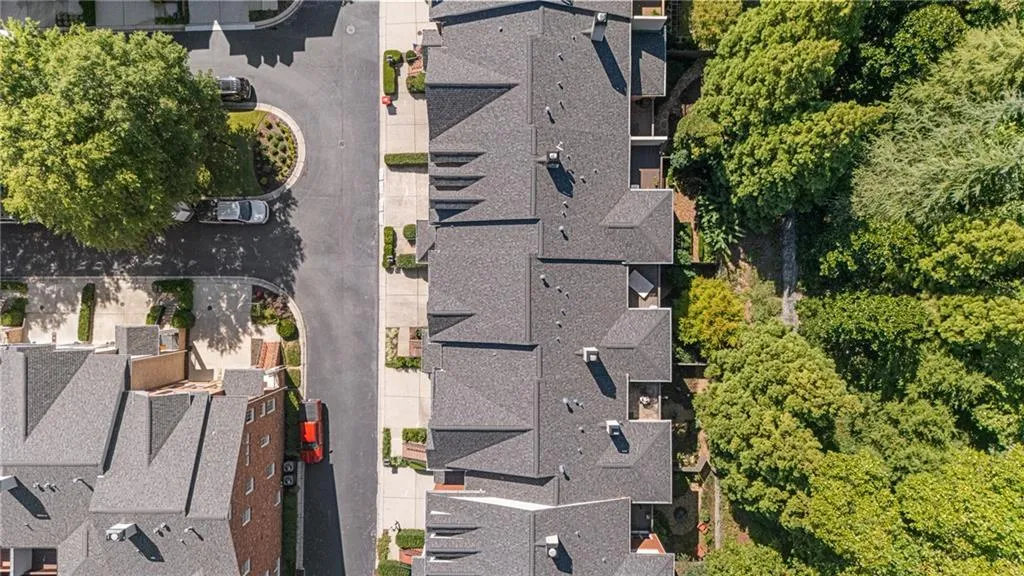 5920 Reddington Way, Sandy Springs, Georgia 30328, 3 Bedrooms Bedrooms, ,3 BathroomsBathrooms,Residential,Sold,5920 Reddington Way,7501663