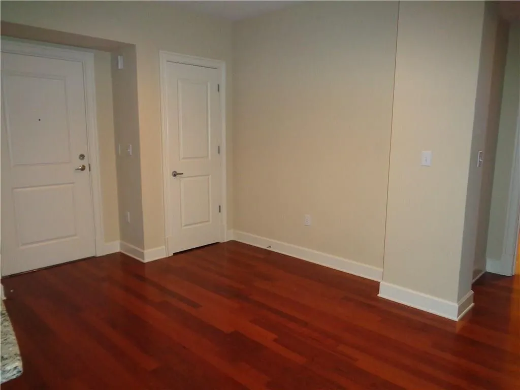 200 River Vista Drive Unit 206, Atlanta, Georgia 30339, 2 Bedrooms Bedrooms, ,2 BathroomsBathrooms,Residential,Sold,200 River Vista Drive Unit 206,5605067