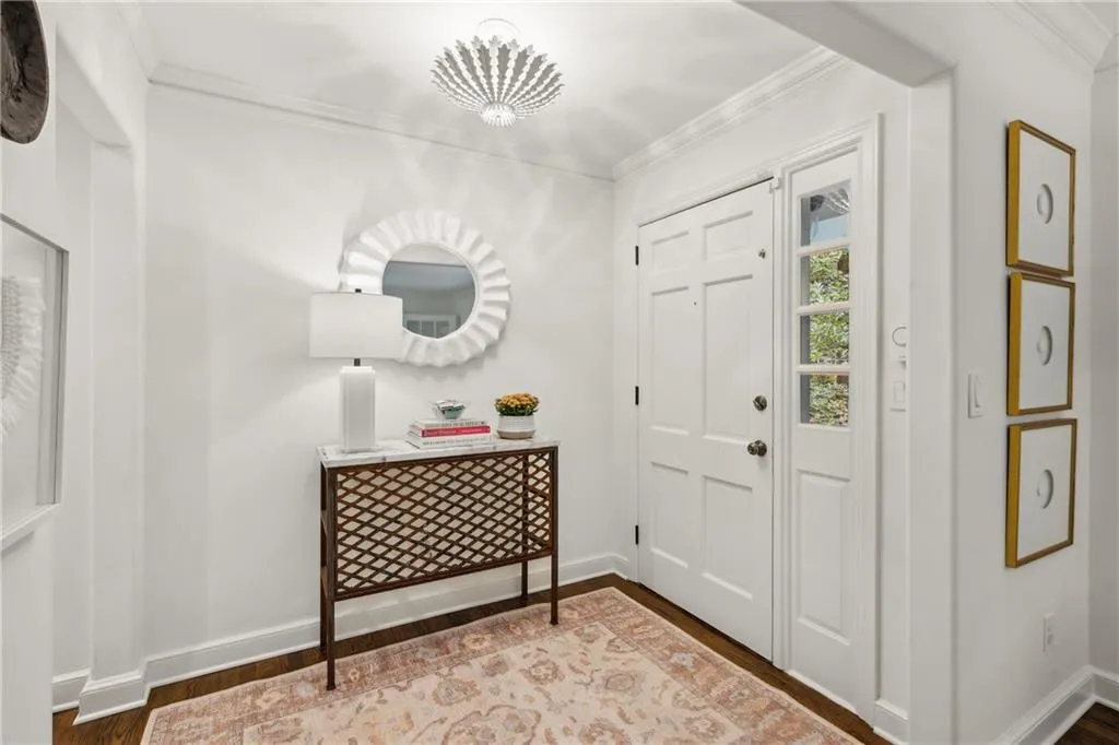 2781 Mornington Drive Nw, Atlanta, Georgia 30327, 3 Bedrooms Bedrooms, ,2 BathroomsBathrooms,Residential,For Sale,2781 Mornington Drive Nw,7622560