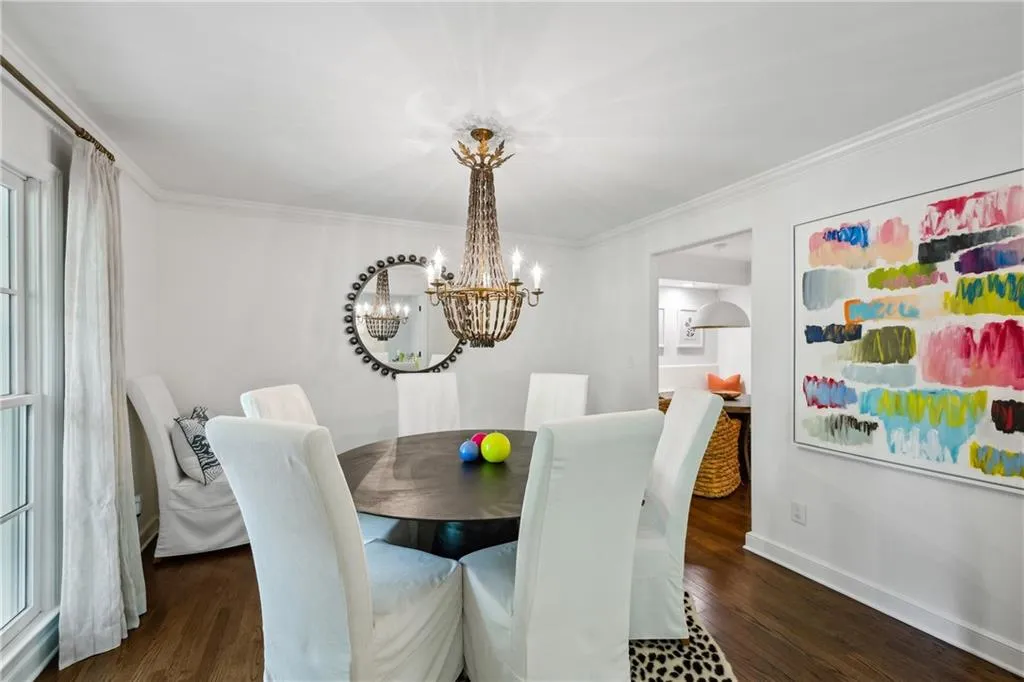 2781 Mornington Drive Nw, Atlanta, Georgia 30327, 3 Bedrooms Bedrooms, ,2 BathroomsBathrooms,Residential,For Sale,2781 Mornington Drive Nw,7622560