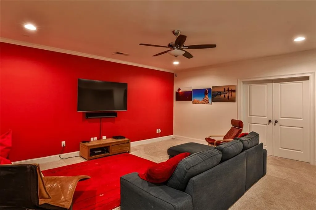 6510 Nw Long Island Drive Nw, Atlanta, Georgia 30328, 7 Bedrooms Bedrooms, ,5 BathroomsBathrooms,Residential,Sold,6510 Nw Long Island Drive Nw,7536467