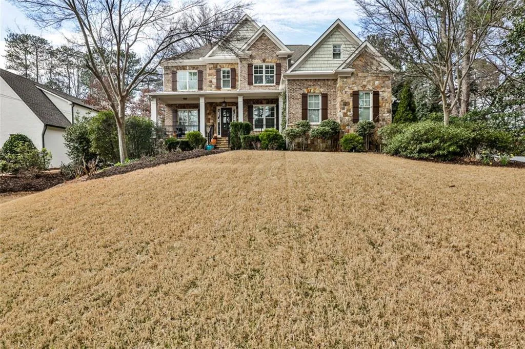 6510 Nw Long Island Drive Nw, Atlanta, Georgia 30328, 7 Bedrooms Bedrooms, ,5 BathroomsBathrooms,Residential,Sold,6510 Nw Long Island Drive Nw,7536467