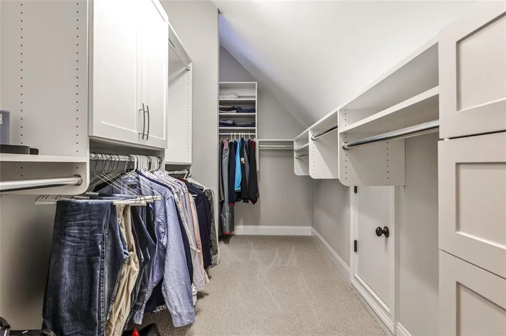 6510 Nw Long Island Drive Nw, Atlanta, Georgia 30328, 7 Bedrooms Bedrooms, ,5 BathroomsBathrooms,Residential,Sold,6510 Nw Long Island Drive Nw,7536467