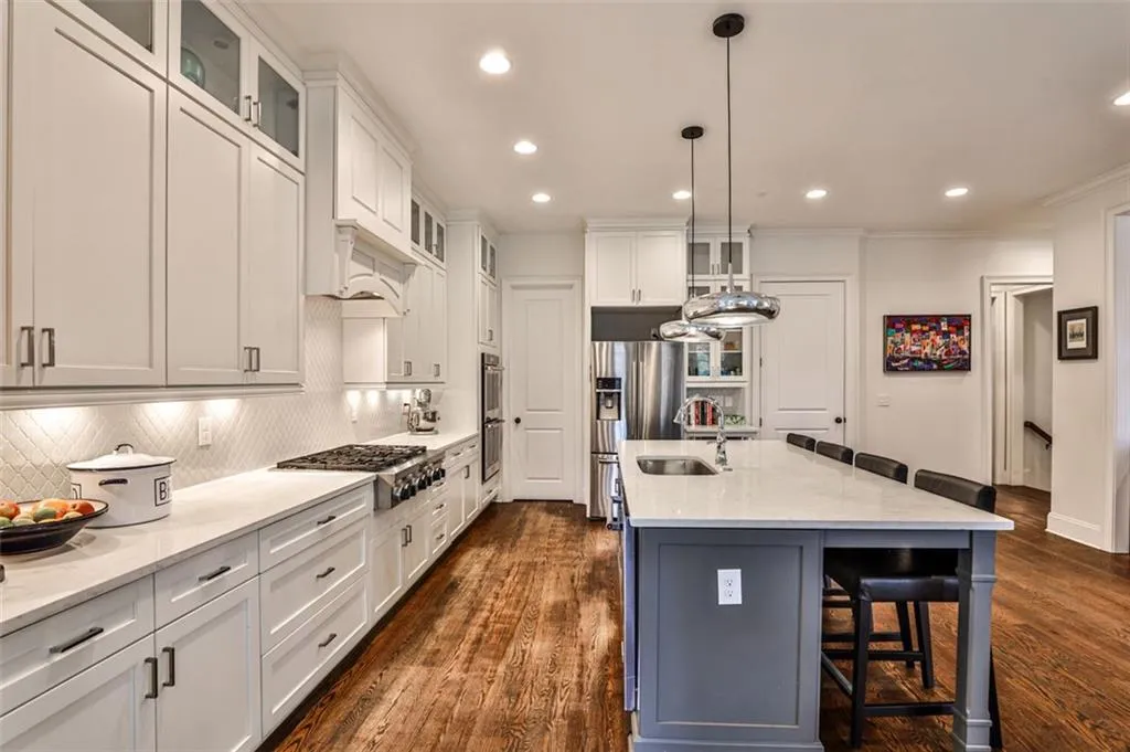 6510 Nw Long Island Drive Nw, Atlanta, Georgia 30328, 7 Bedrooms Bedrooms, ,5 BathroomsBathrooms,Residential,Sold,6510 Nw Long Island Drive Nw,7536467