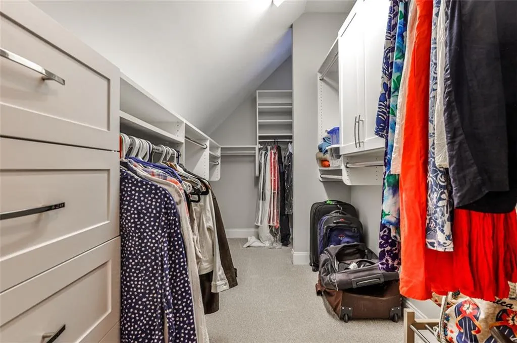 6510 Nw Long Island Drive Nw, Atlanta, Georgia 30328, 7 Bedrooms Bedrooms, ,5 BathroomsBathrooms,Residential,Sold,6510 Nw Long Island Drive Nw,7536467