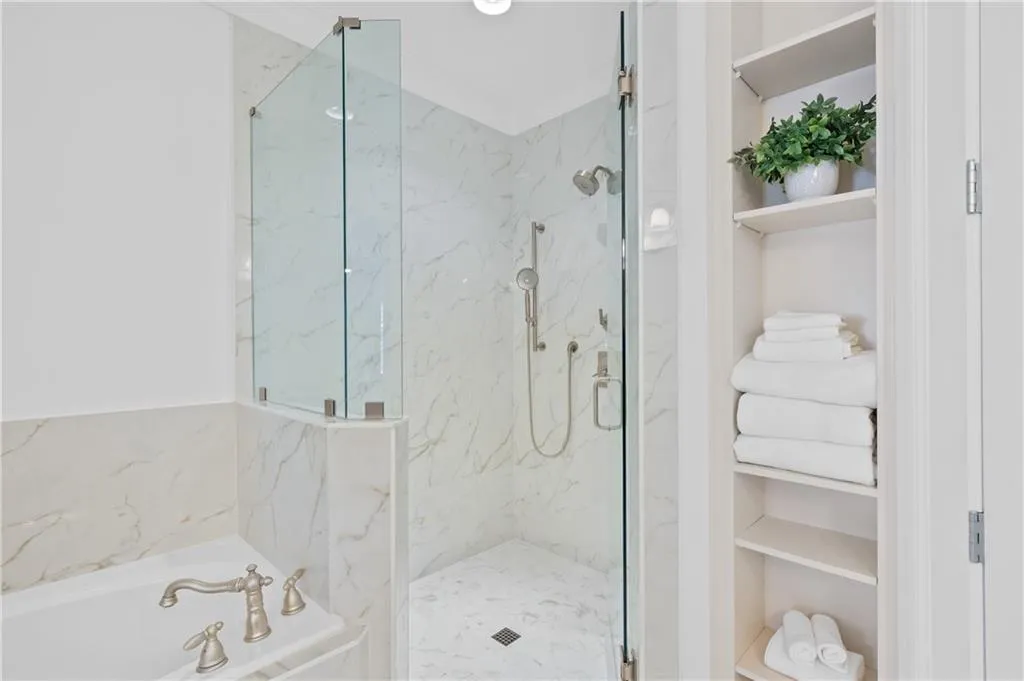 Spa Shower