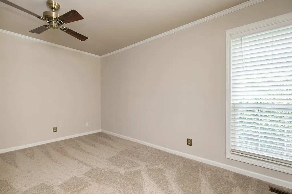 5170 Chemin De Vie, Atlanta, Georgia 30342, 2 Bedrooms Bedrooms, ,2 BathroomsBathrooms,Residential,Sold,5170 Chemin De Vie,6685857