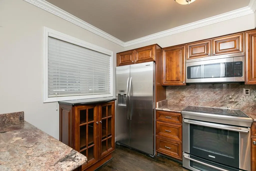 5170 Chemin De Vie, Atlanta, Georgia 30342, 2 Bedrooms Bedrooms, ,2 BathroomsBathrooms,Residential,Sold,5170 Chemin De Vie,6685857