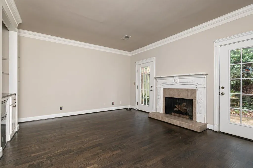 5170 Chemin De Vie, Atlanta, Georgia 30342, 2 Bedrooms Bedrooms, ,2 BathroomsBathrooms,Residential,Sold,5170 Chemin De Vie,6685857